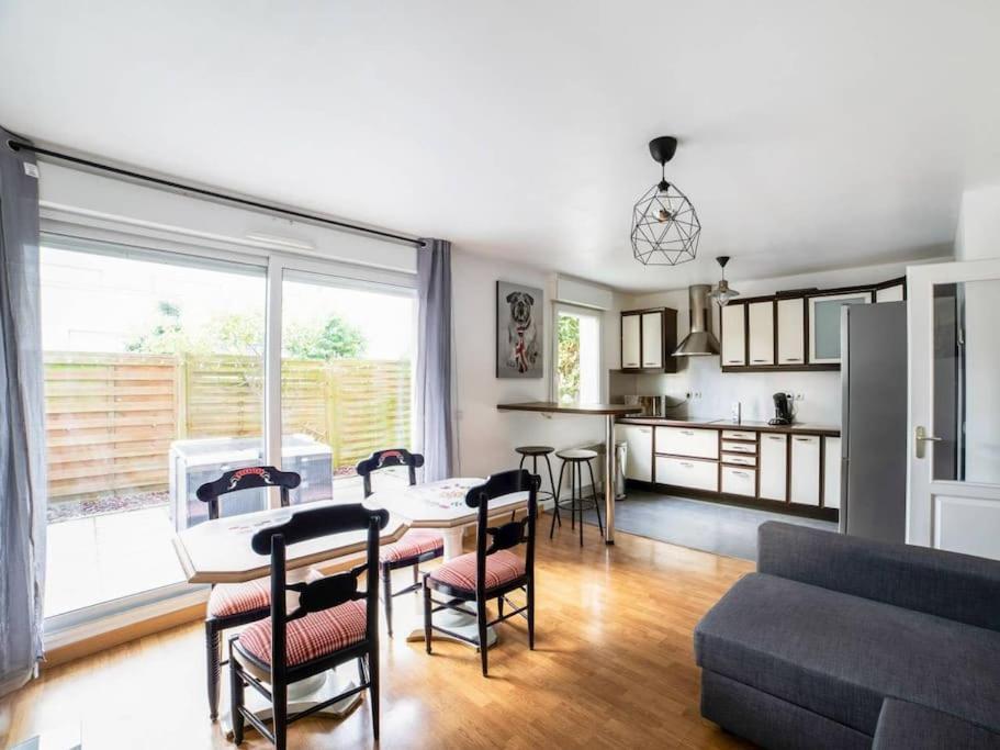 Les Paves De Prague - Appartement Pour 4 A 10 Minutes De Disneyland Paris Μοντεβρέν Εξωτερικό φωτογραφία