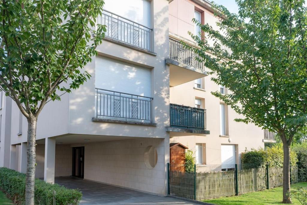 Les Paves De Prague - Appartement Pour 4 A 10 Minutes De Disneyland Paris Μοντεβρέν Εξωτερικό φωτογραφία