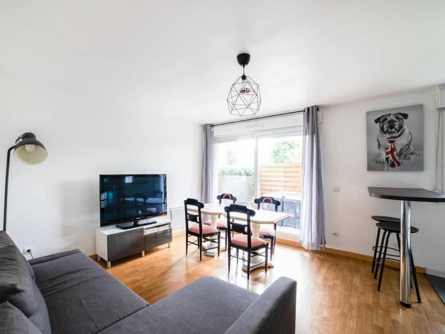 Les Paves De Prague - Appartement Pour 4 A 10 Minutes De Disneyland Paris Μοντεβρέν Εξωτερικό φωτογραφία